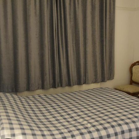 Clarendon House Hotel Luton  Buitenkant foto