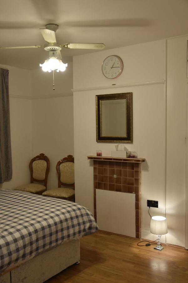 Clarendon House Hotel Luton  Buitenkant foto